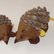 Monday Crafts: how to turn two pinecones into mummy and baby porcupine 