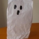Halloween crafts: ghost puppets