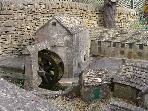 The working watermill