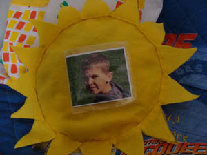 sun-shaped-photo-cushion